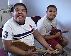 Students with ukeleles 